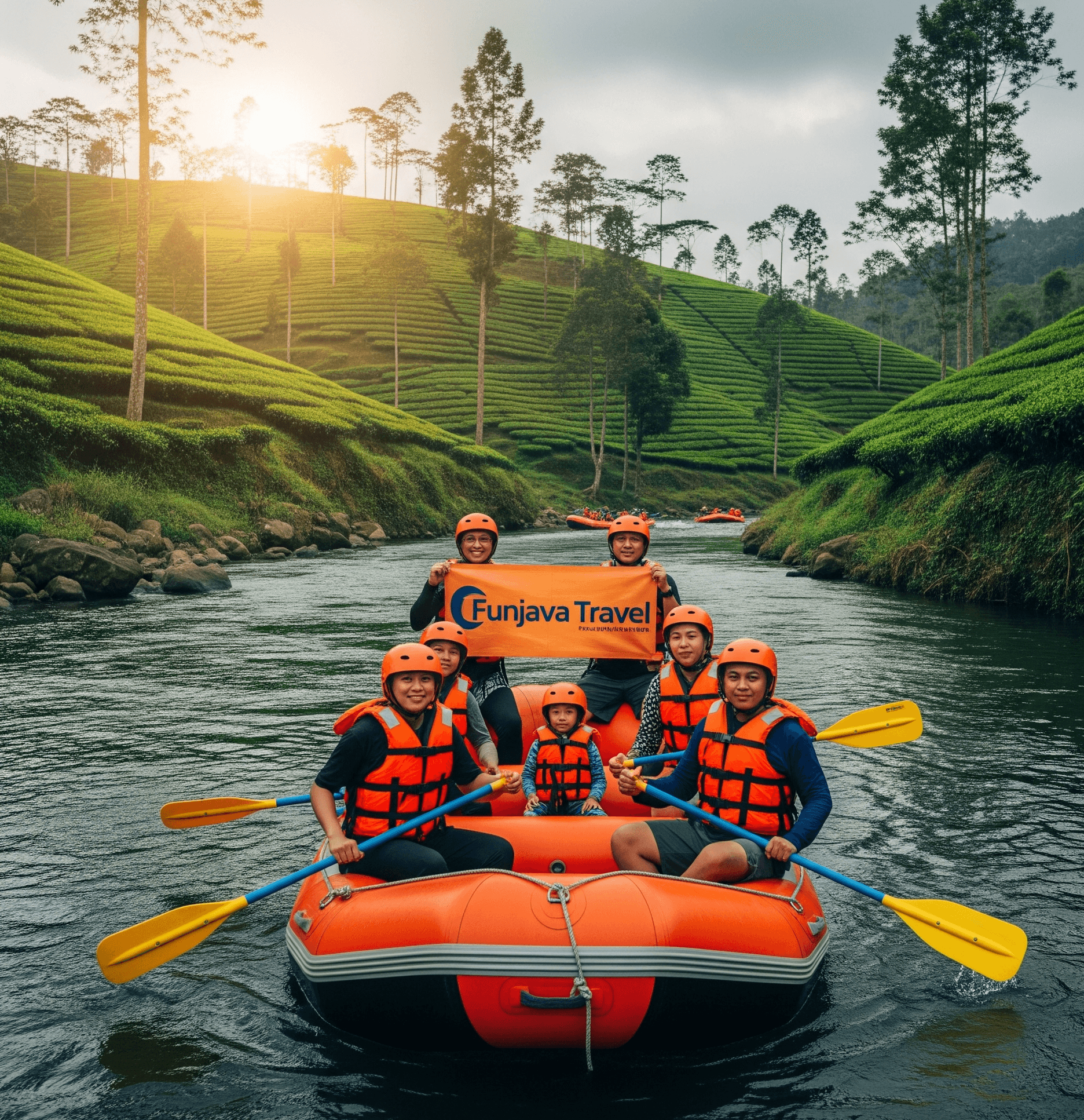 Pengalaman arung jeram seru di Arum Jeram Pangalengan bersama Funjava Travel.
